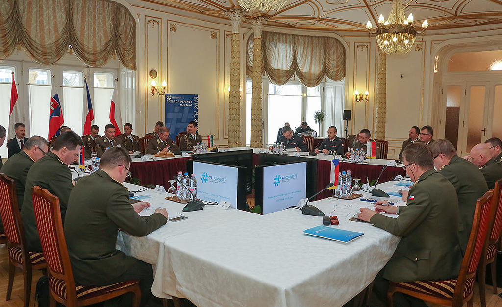 Generálové zemí V4 jednali o vytváření mnohonárodních bojových uskupení a rozšíření spolupráce v mnohonárodních vojenských strukturách