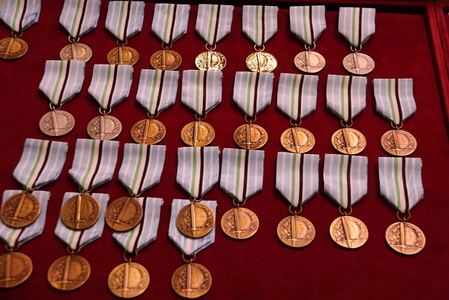 Medaile Za službu v zahraničí