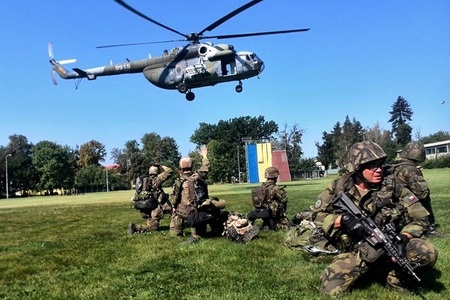 Kurz CLS vychází z poskytování první pomoci v zahraničních operacích