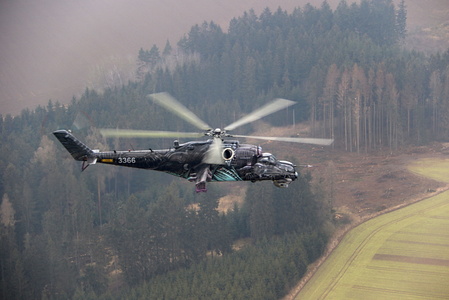 Mi-35 z 221. vrtulníkové letky s legendární kamufláží