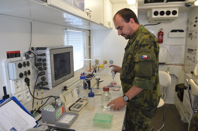 Mobilní laboratoř umožňuje okamžitou analýzu vzorků