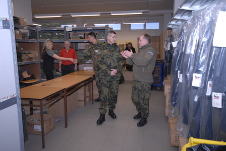 Na vystrojení osobně dohlédl ředitel Agentury logistiky brigádní generál Jaroslav Trakal