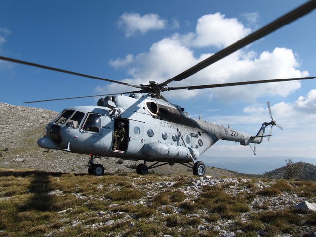 Nácvik létání v horském terénu