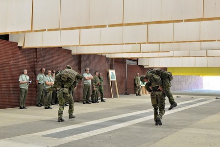 Vojáci bojového prvku Centra podpory speciálních sil při výcviku