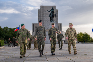 Generálporučík Karel Řehka hostil nejvyšší armádní představitelé Maďarska, Polska a Slovenka