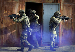 Výcvik zdokonalovací přípravy v oblasti CQB/ FIBUA