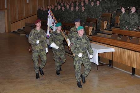 Armádu posílily přes dvě stovky nových profesionálů 