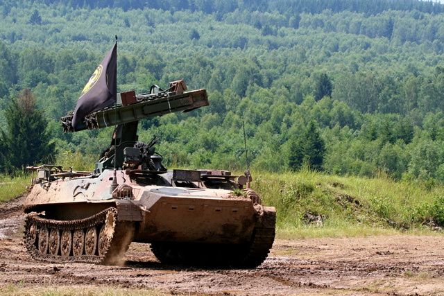 Protiletadlový raketový komplet