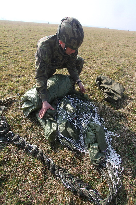 Nový padákový komplet OVP-12SL 10