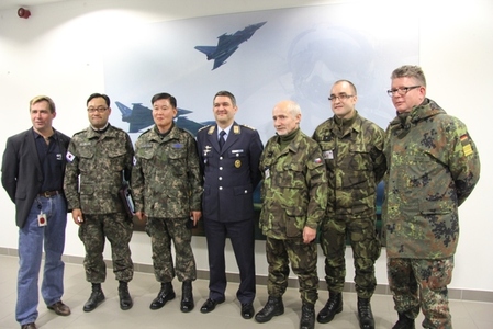 Česko-korejský tým ověřoval pravdivost údajů o útvaru 