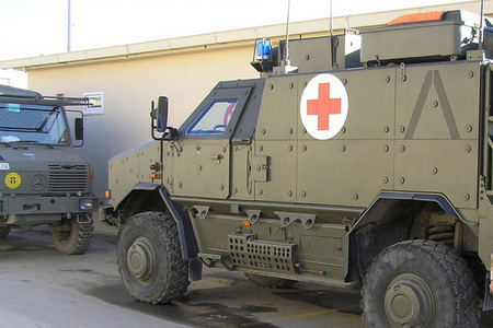 French armoured ambulance car