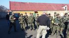 Ochránce prezidenta republiky vysvětluje taktiku ochrany velmi důležité osoby