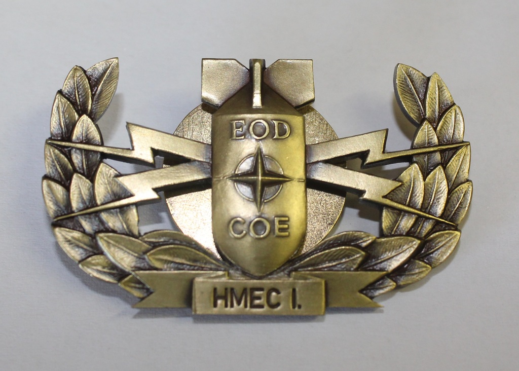 Odznak Centre of Excellence Explosives Ordnance Disposal