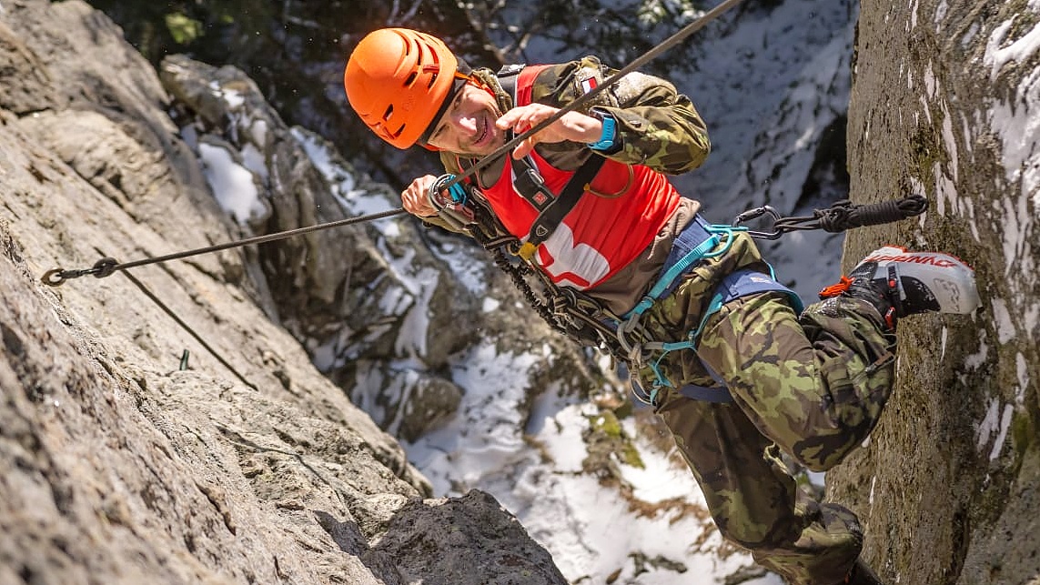 Vojáci mají za sebou nejtěžší etapu závodu Winter Survival 2020