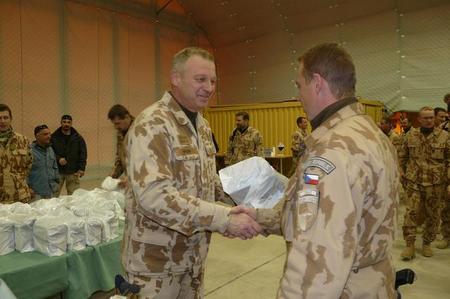 Daleko od domova, ale srdcem u svých blízkých