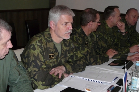 Capable Logistician 2013 planning: Lieutenant General Petr Pavel, Chief of General Staff, during talks with his Slovak counterpart Lieutenant General Peter Vojtek in Luhacovice, CR (10-11 April 2013)