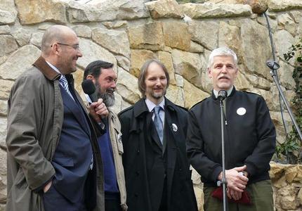 Generál obdivoval hroší kůži 