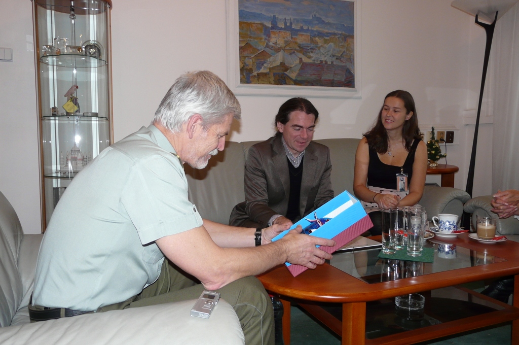 Generál Pavel: „Cena „Přístav“ je především ocenění činnostivojáků“.
