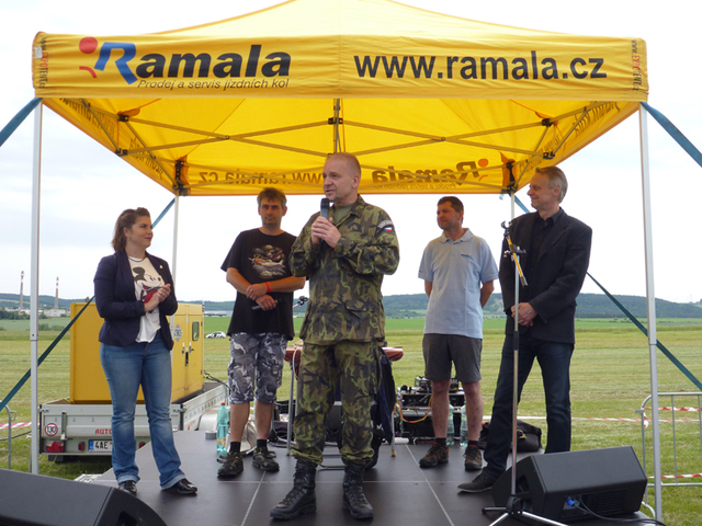 Generálporučík Baloun během úvodního vystoupení