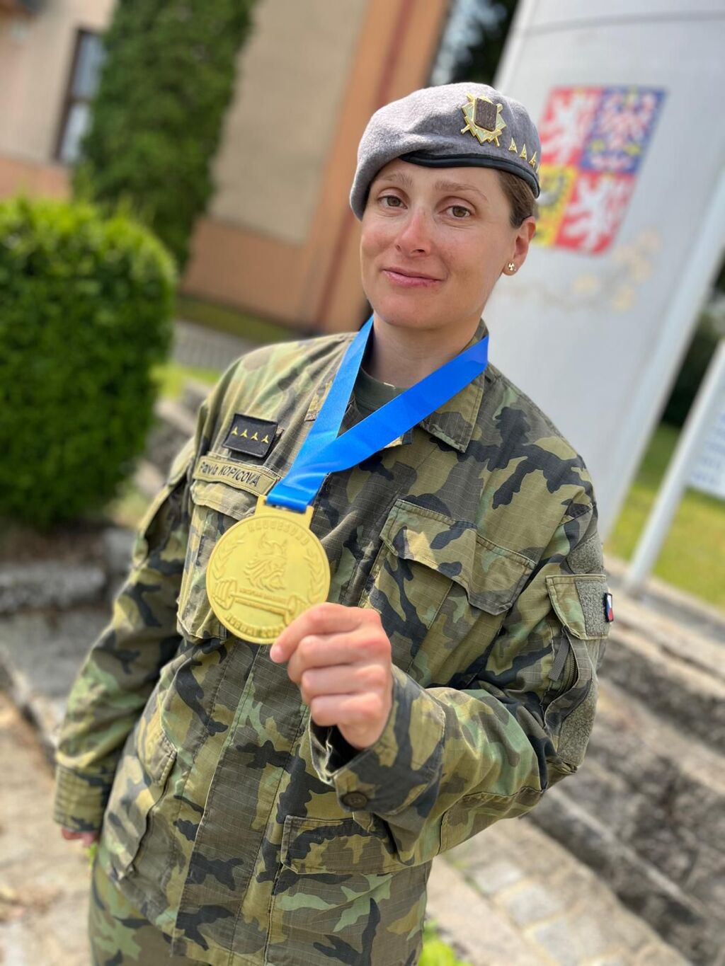 Pavla Kopicová s medailí