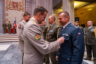 Náčelník Generálního štábu AČR jmenoval nové plukovníky