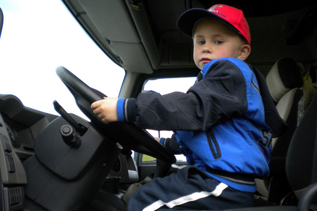 Malý muž a velké auto (Bambiriáda 2013, Plzeň)