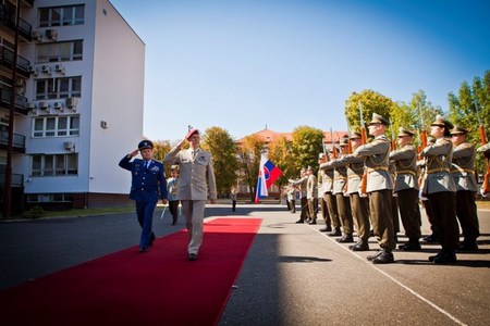 Tradičně poprvé na Slovensko