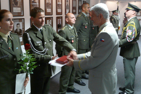 Český ženista se stal nejlepším absolventem kurzu v USA