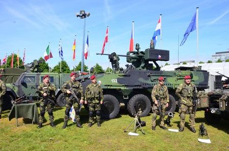 4. brigáda předvedla v Haagu nejmodernější bojovou techniku