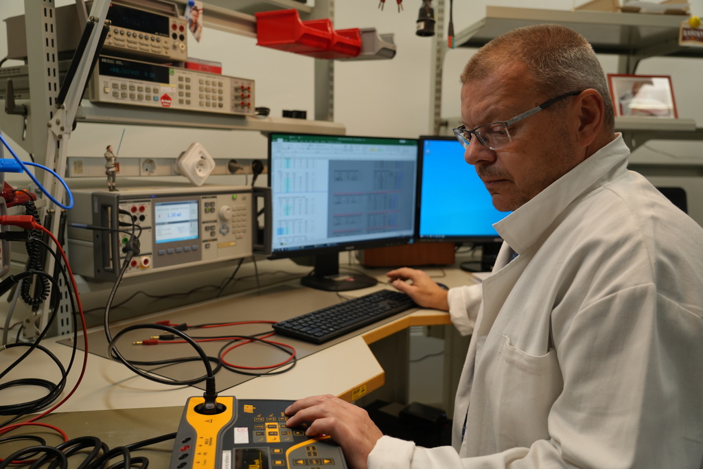 Rekonstrukce metrologické laboratoře v Pardubicích 