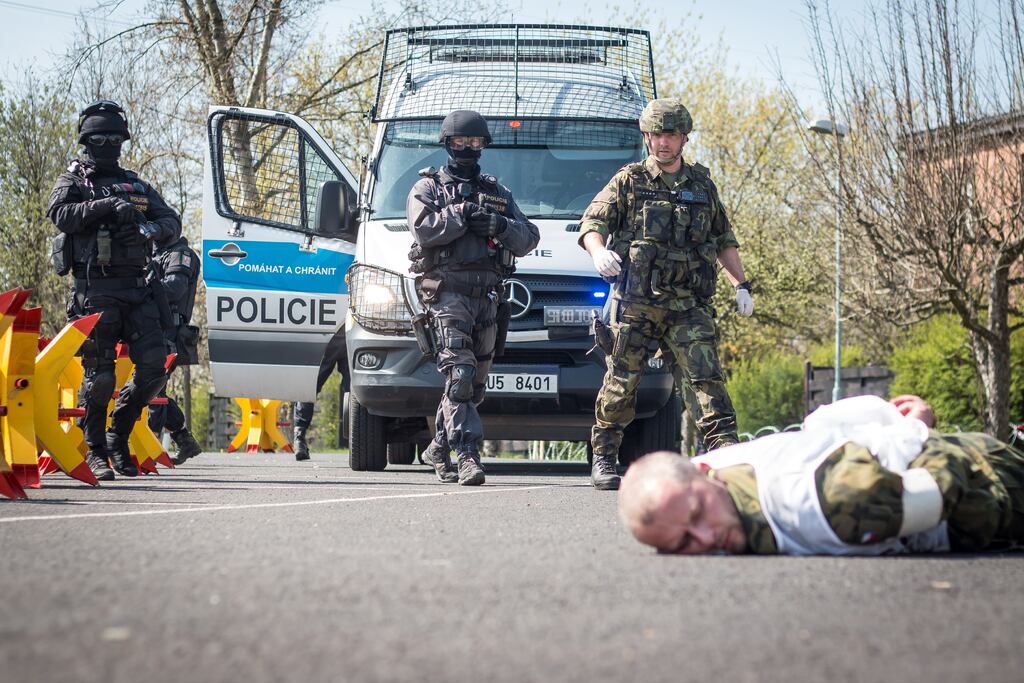 Armáda České republiky zahajuje největší cvičení roku – Hradba 2025