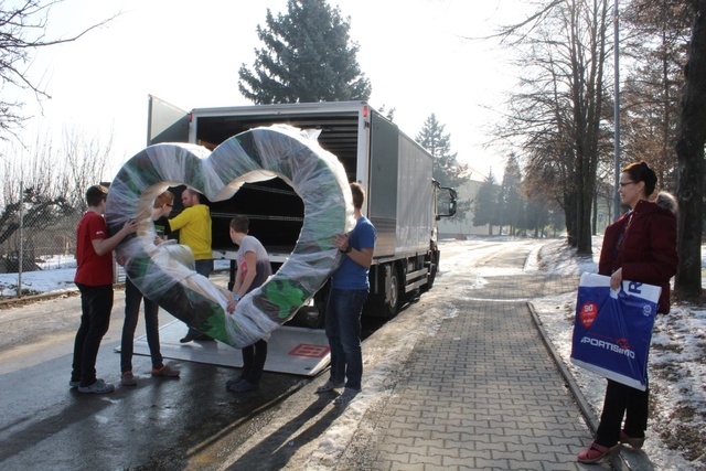 Srdce putovalo do Prahy předem v kamionu