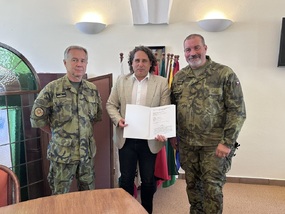 Starosta města Tábor Štěpán Pavlík, generálmajor Lipka a brigádní generál Genser v Táboře