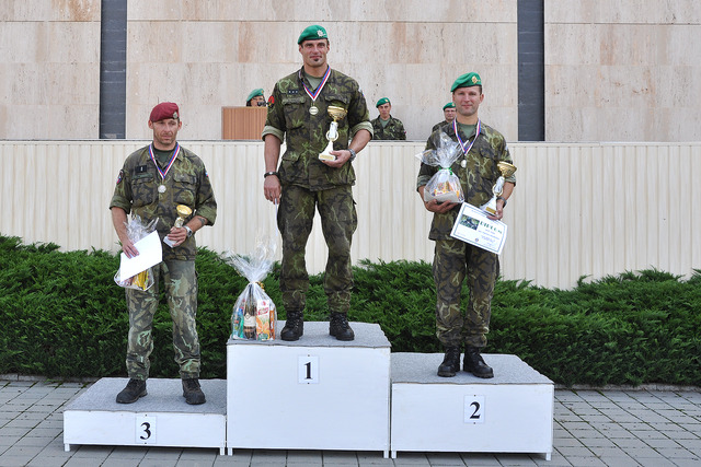 Stupně vítězů vojenského trojboje