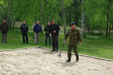 Příslušníci států NATO testovali v Bechyni detekční systémy