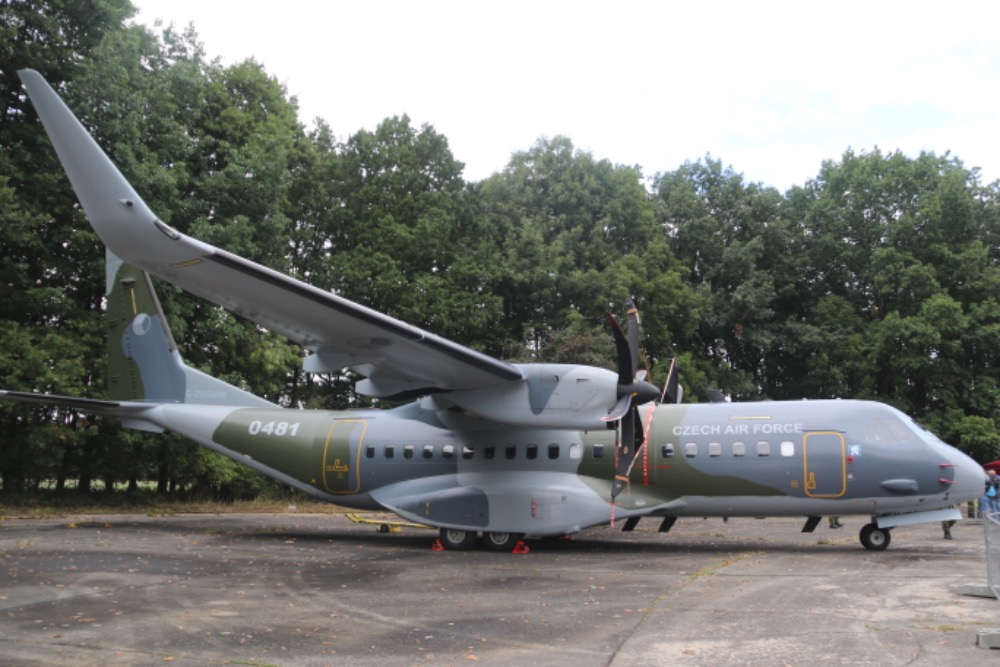 Transportní letoun CASA C-295MW pořízený v roce 2021