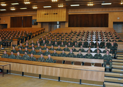 Jste připraveni stát se profesionálními vojáky?