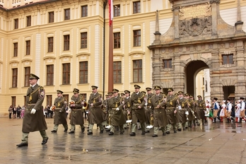 Ústřední hudba AČR a VUS Ondráš budou prezentovat českou hudbu a moravský folklor na festivalu v Edinburghu.