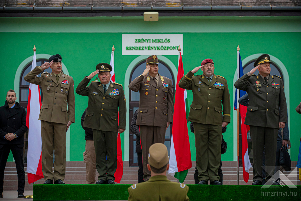 Armádu České republiky reprezentoval armádní generál Aleš Opata