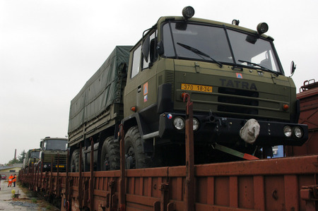 Czechs help their Hungarian counterparts by offering logistical support to their border patrol