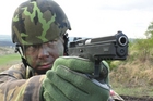 Illustration picture to the article Paratroopers are satisfied with new pistols