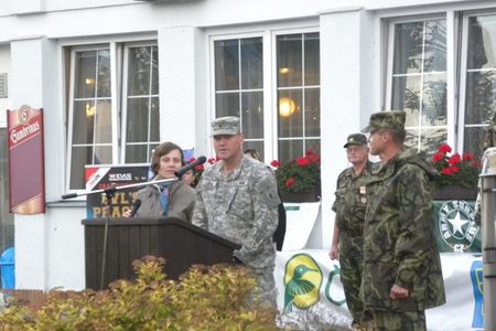 Colonel Kevin Lyons, Nebraska National Guard shooting team commander, addresses participants of the competition
