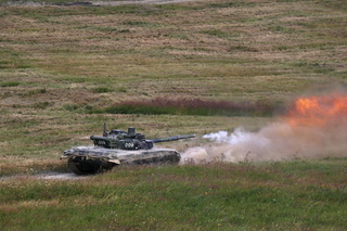 Výstřel na dva kilometry vzdálený cíl