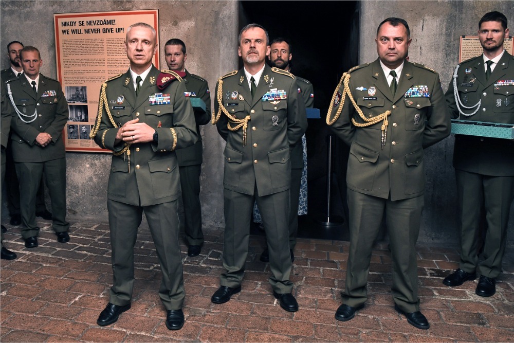 Za hosty hovořil brigádní generál Róbert Dziak