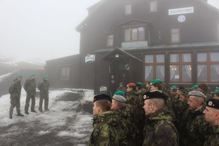 V Krkonoších odstartoval zimní přírodní víceboj Krkomen