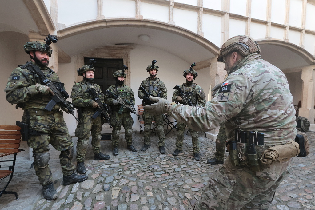 Znojemské podzemí místem výcviku aktivní zálohy 