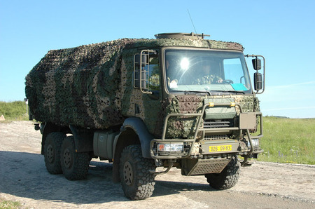 TATRA 810