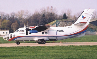  L-410