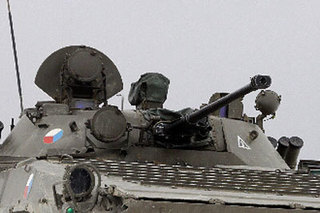  30mm automatický kanón 2A42