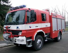 Automobil Mercedes 4x4